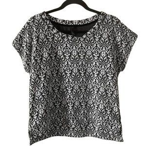 Seven7 Jeans Brand Black & White Damask Print Short Sleeve Top, Sz Medium